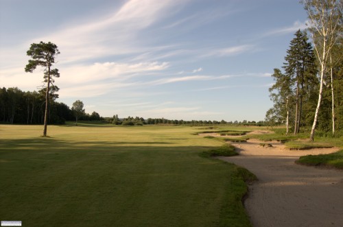Elbląg, Otwarcie mistrzowskiego pola golfowego