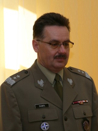Elbląg, Nowy dowódca 16 PDZ gen. dyw. Bogusław Samol