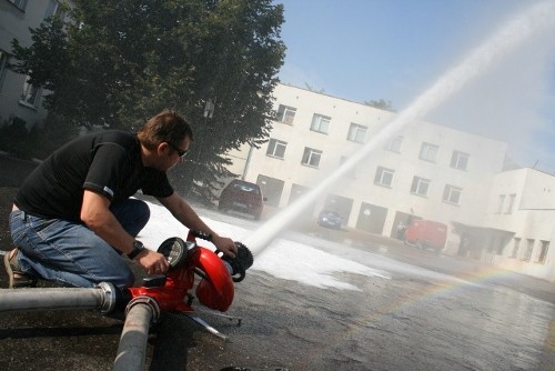 Elbląg, Mokre prezentacje i „chrzciny” w straży