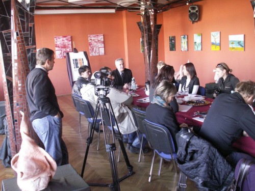 Elbląg, Podczas dzisiejszej konferencji prasowej uroczyście zaprezentowano "cztery twarze" Światowida Elbląg, Podczas dzisiejszej konferencji prasowej uroczyście zaprezentowano "cztery twarze" Światowida
