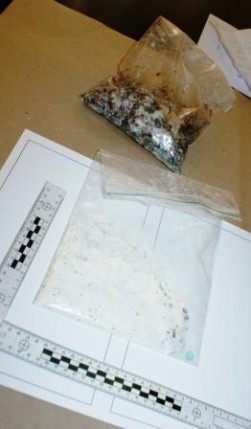 Elbląg, W mieszkaniu policjanci zabezpieczyli 70 gramów amfetaminy