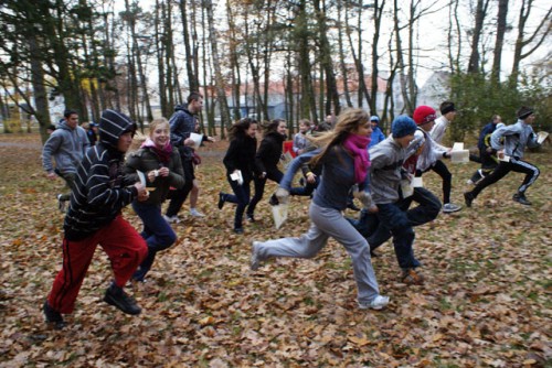 Elbląg, Miłośnicy orienteeringu spotkali się w Parku Modrzewie (biegi na orientację) Elbląg, Miłośnicy orienteeringu spotkali się w Parku Modrzewie (biegi na orientację)