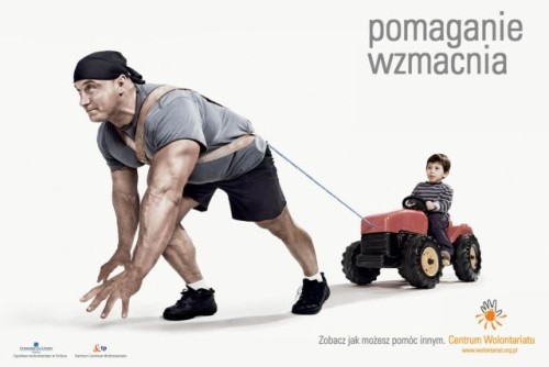 Elbląg, Plakat z akcji społecznej promującej wolontariat.