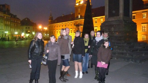 Elbląg, Elblążanie na Placu Zamkowym. Elbląg, Elblążanie na Placu Zamkowym.