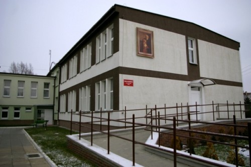 Elbląg, Były mieszkaniec Domu dla Bezdomnych rzuca cień na funkcjonowanie placówki. Jej pracownicy są oburzeni Elbląg, Były mieszkaniec Domu dla Bezdomnych rzuca cień na funkcjonowanie placówki. Jej pracownicy są oburzeni