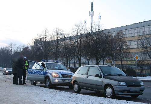 Elbląg, Kierowca miał blisko 2 promile alkoholu - nie miał natomiast prawa jazdy