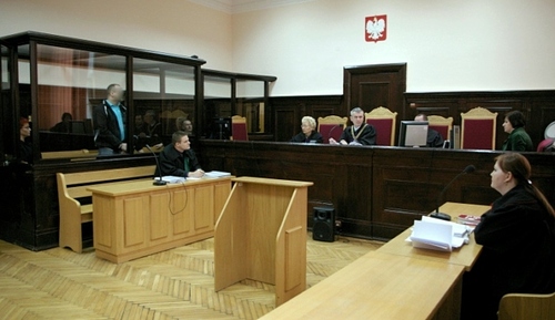 Elbląg, Na ławie oskarżonych zasiadł znany elbląski bokser Patryk B. Twierdzi, że jest niewinny Elbląg, Na ławie oskarżonych zasiadł znany elbląski bokser Patryk B. Twierdzi, że jest niewinny