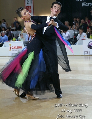 Elbląg, Sebastian Rutkowski i Arletta Wyżlic - trzecia para w turnieju o Grand Prix Młodzieży w stylu standard Elbląg, Sebastian Rutkowski i Arletta Wyżlic - trzecia para w turnieju o Grand Prix Młodzieży w stylu standard