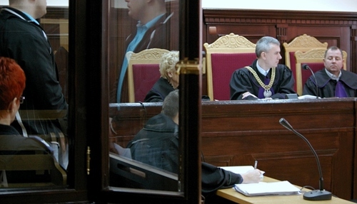 Elbląg, Poszkodowana kobieta uparcie twierdzi, że to Patryk B. napadł na nią i jej narzeczonego Elbląg, Poszkodowana kobieta uparcie twierdzi, że to Patryk B. napadł na nią i jej narzeczonego