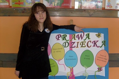 Elbląg, Angelika Zemszał, szóstoklasistka z "dwunastki" znalazła się w gronie zwycięzców ogólnopolskiego konkursu poświęconego prawom dziecka