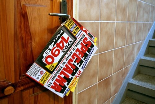 Elbląg, Ulotki na klamce moich drzwi Elbląg, Ulotki na klamce moich drzwi