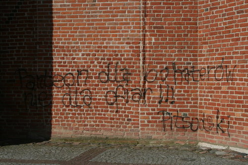 Elbląg, Tragedia nie łączy, a dzieli Elbląg, Tragedia nie łączy, a dzieli