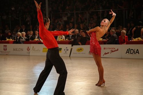 Elbląg, Latino w parze? Światowid proponuje naukę tańca solo Elbląg, Latino w parze? Światowid proponuje naukę tańca solo