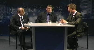 Elbląg, O Modrzewinie rozmawiali Jerzy Wilk i Witold Wróblewski (kadr telewizyjny) Elbląg, O Modrzewinie rozmawiali Jerzy Wilk i Witold Wróblewski (kadr telewizyjny)