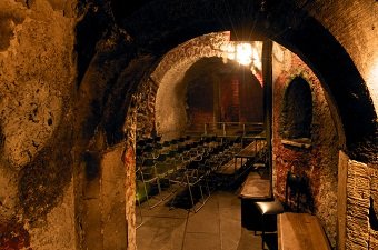 Elbląg, Spotkanie z artystami Piwnicy pod Baranami