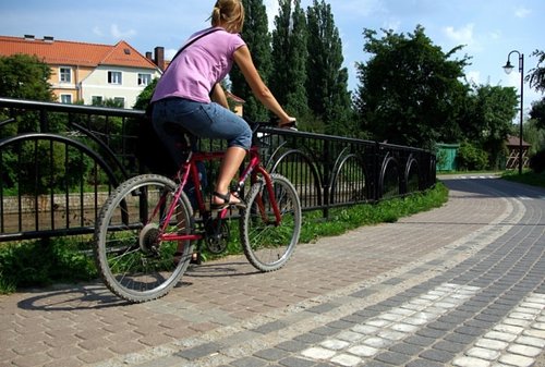 Elbląg, Tak dla Aquaparku, Nie dla Oficera Rowerowego Elbląg, Tak dla Aquaparku, Nie dla Oficera Rowerowego