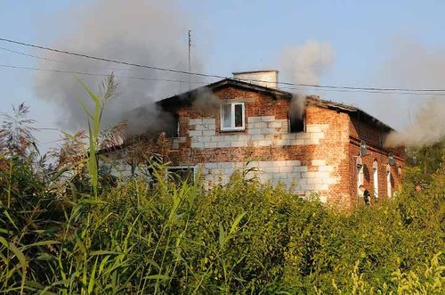 Elbląg, 55-latek już wcześniej groził podpaleniem budynku. Wszystko wskazuje na to, że groźbę spełnił