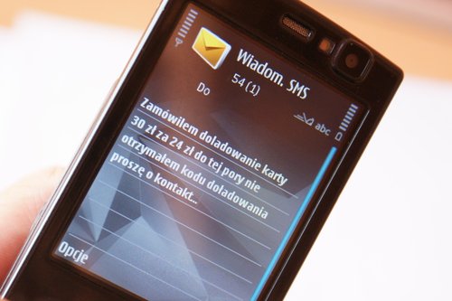 Elbląg, Internetowy oszust kusił swoich klientów 30 - złotowym doładowaniem telefonu na kartę, które u niego kosztowało 24 złote Elbląg, Internetowy oszust kusił swoich klientów 30 - złotowym doładowaniem telefonu na kartę, które u niego kosztowało 24 złote