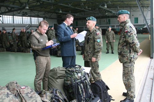 Elbląg, Pożegnanie na lotnisku wojskowym w Królewie Malborskim