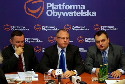 Elbląg, Konferencja prasowa: (od lewej) Grzegorz Nowaczyk, Jacek Protas, Witold Strzelec