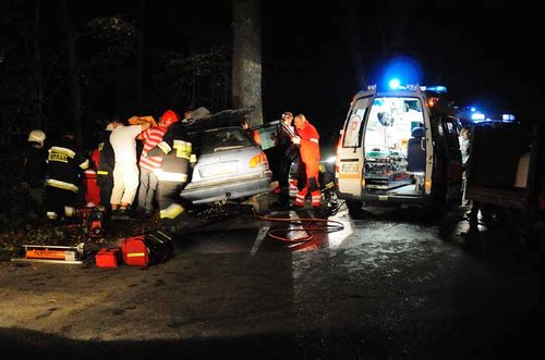 Elbląg, Peugeot zderzył się z ciągnikiem