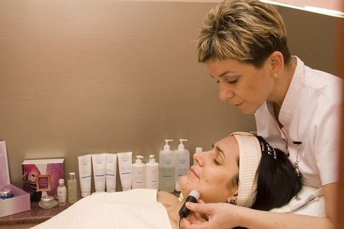 Jesienne promocje w Salonie Urody Marzeny Gross Jesienne promocje w Salonie Urody Marzeny Gross