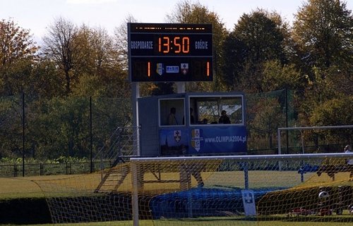 Elbląg, Na stadionie Olimpii 2004 pojawiła się elektroniczna tablica wyników. Elbląg, Na stadionie Olimpii 2004 pojawiła się elektroniczna tablica wyników.