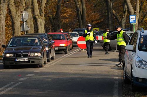 Elbląg, Akcja ZNICZ 2010 - pierwsze podsumowanie Elbląg, Akcja ZNICZ 2010 - pierwsze podsumowanie