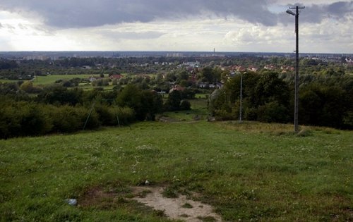 Elbląg, Prezydent Henryk Słonina zapowiedział otwarcie w grudniu nowego wyciągu narciarskiego na Górze Chrobrego