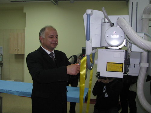 Elbląg, Wojciech Zagórski, kierownik Zakładu Radiologii podczas uroczystego otwarcia nowej pracowni rentgenowskiej Elbląg, Wojciech Zagórski, kierownik Zakładu Radiologii podczas uroczystego otwarcia nowej pracowni rentgenowskiej