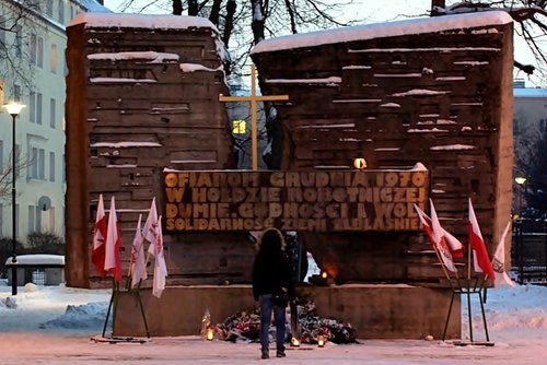 Elbląg, Historie z tej ziemi: Pomnik Ofiar Grudnia ‘70 Elbląg, Historie z tej ziemi: Pomnik Ofiar Grudnia ‘70