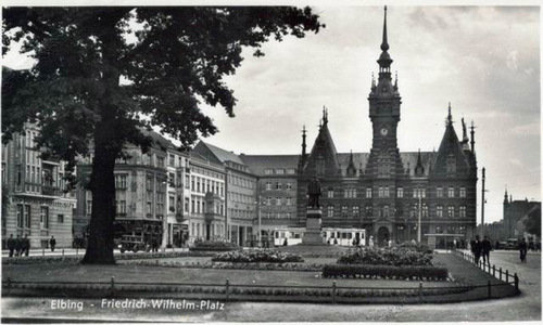 Elbląg, Plac Fryderyka Wilhelma