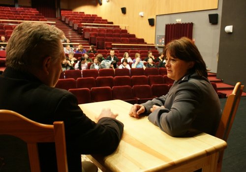 Elbląg, Podczas pogadanki po spektaklu "Przerwany lot"