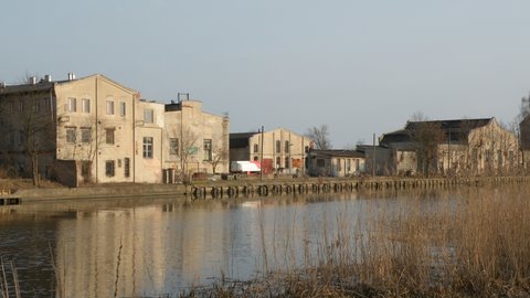 Elbląg, Mieszkać jak w Monte Carlo...