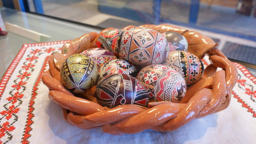 Elbląg, Pisanki wykonane przez panią Aleksandrę Charko, które można oglądać w galerii ludowej w CSE "Światowid"