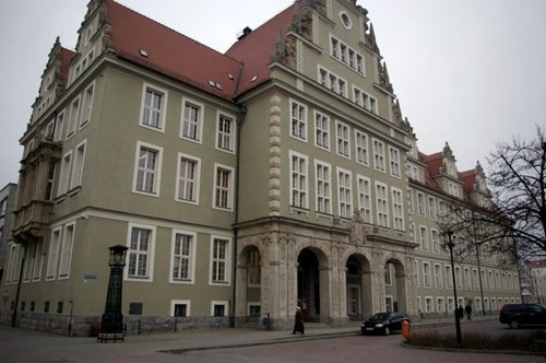 Elbląg, 14 lat więzienia - taki wyrok dla zabójcy zapadł przed elbląskim Sądem Okręgowym