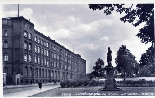 Elbląg, Pomnik Schichau'a Elbląg, Pomnik Schichau'a