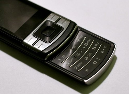 Elbląg, Na kogo właściwie idą sms-owe głosy?