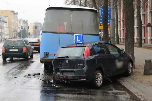 Elbląg, Kolizja na Grunwaldzkiej - sprawca bez uprawnień