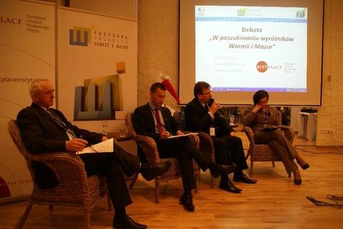 Elbląg, Debata o wyróżnikach Warmii i Mazur