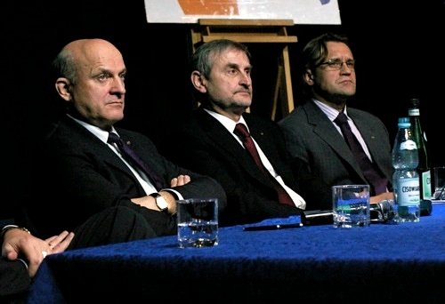 Elbląg, W skład Rady Menadżerów wejdą m.in.: Paweł Olechnowicz, Florian Romanowski oraz Wojciech Macijewicz Elbląg, W skład Rady Menadżerów wejdą m.in.: Paweł Olechnowicz, Florian Romanowski oraz Wojciech Macijewicz