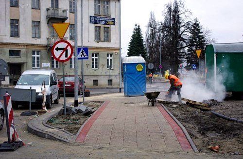 Elbląg, Remont ul. Ratuszowej nadal trwa (fot AD)