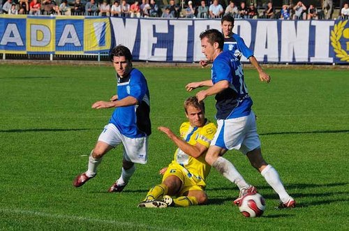 Elbląg, Jesienią w Elblągu nie było zwycięzcy, mecz zakończył się remisem 0:0 Elbląg, Jesienią w Elblągu nie było zwycięzcy, mecz zakończył się remisem 0:0
