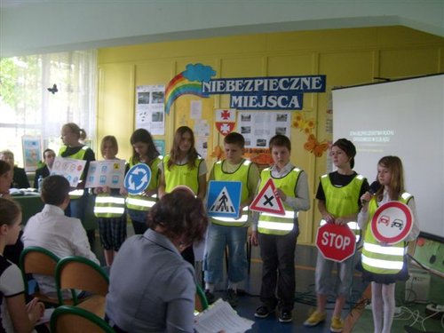 Elbląg, Dzieci na drodze