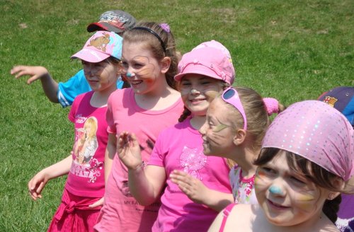 Elbląg, Świat w różowych okularach