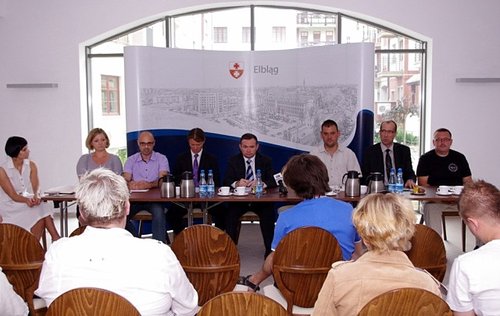 Elbląg, Dziś (9 czerwca) w Ratuszu Staromiejskim odbyła się konferencja prasowa poświęcona obchodom Dni Elbląga