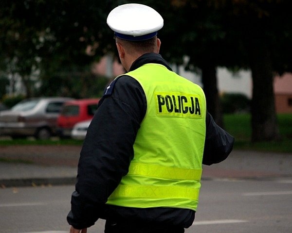 Elbląg, Pierwszy weekend wakacji - dojedźmy bezpiecznie do celu Elbląg, Pierwszy weekend wakacji - dojedźmy bezpiecznie do celu