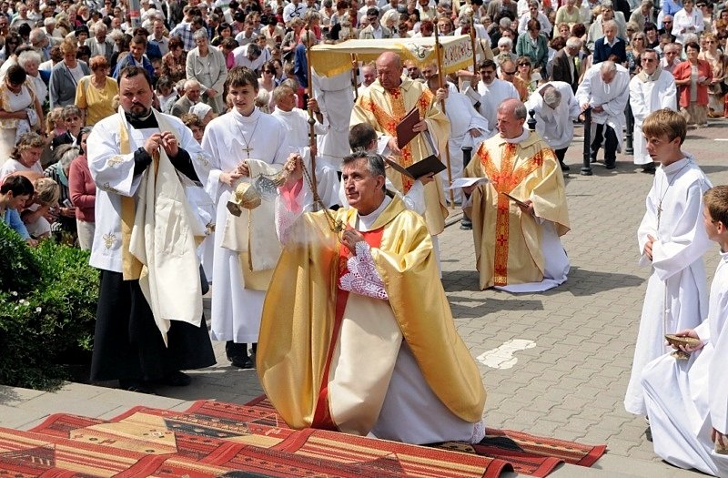 Elbląg, Procesji przewodniczył biskup elbląski Jan Styrna