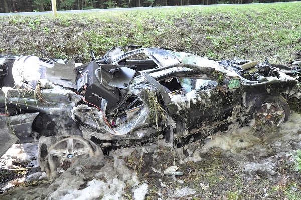 Elbląg, Auto, ktorym kierował nietrzeźwy 18-latek zjechało z drogi i dachowało w rowie