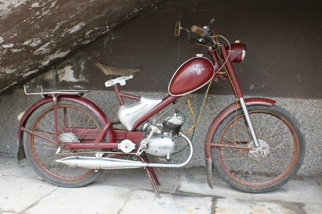 Elbląg, Zabytkowy motorower znalazł się na aukcji internetowej
